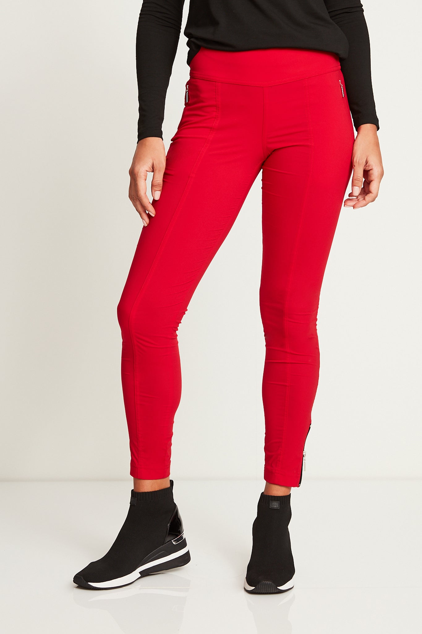 ATOMIC RED||