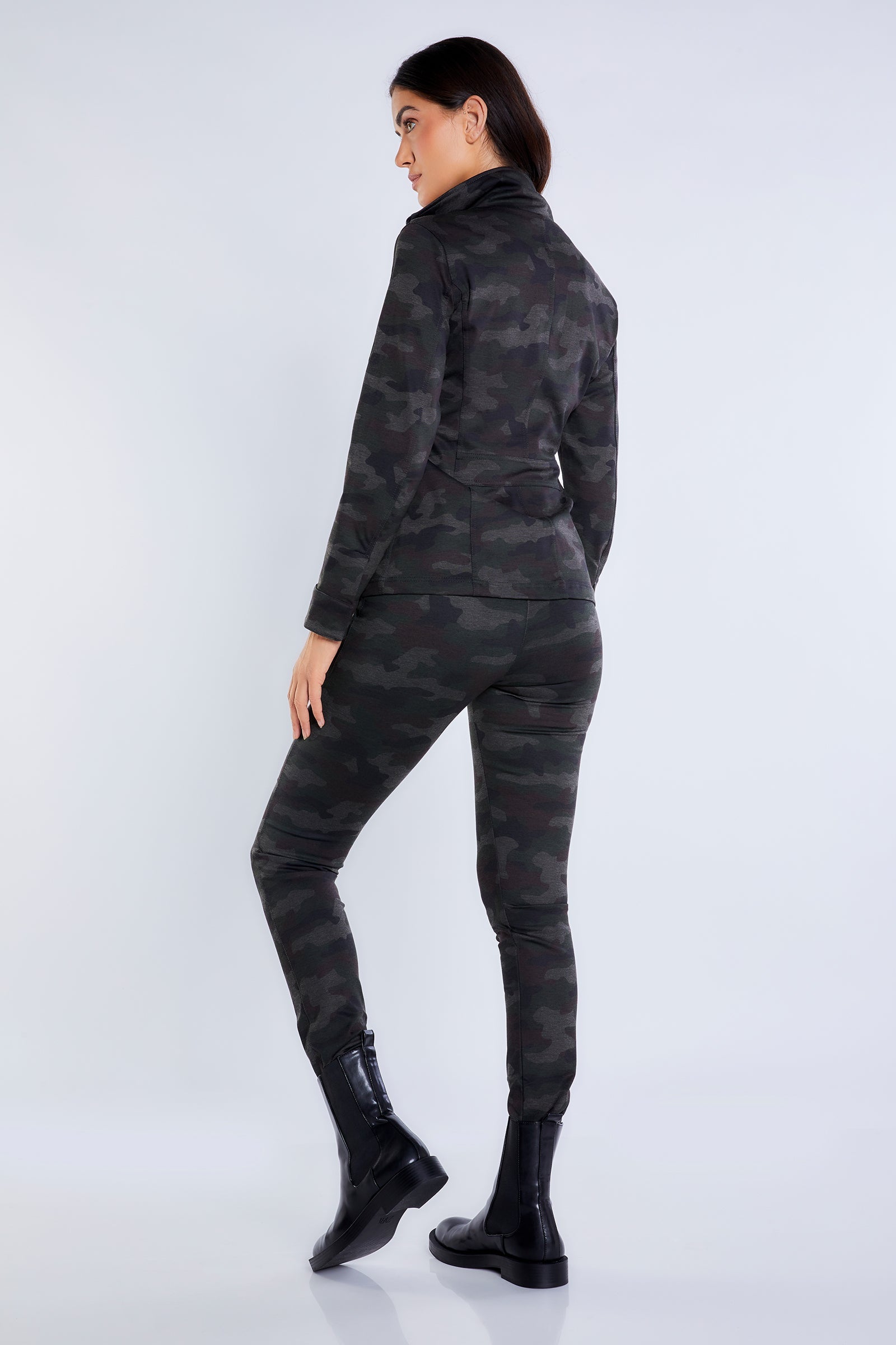 camo b||