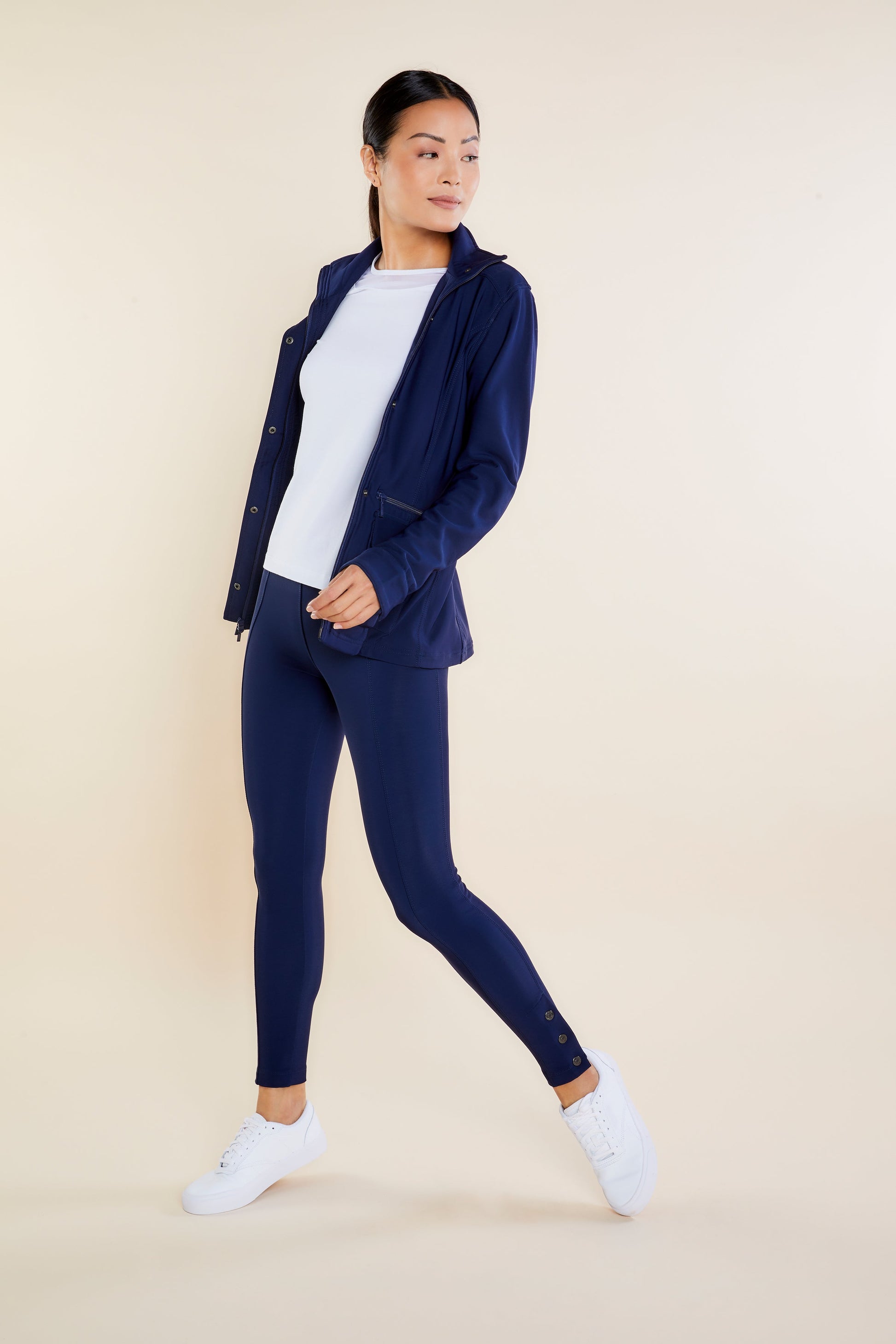 Navy||
