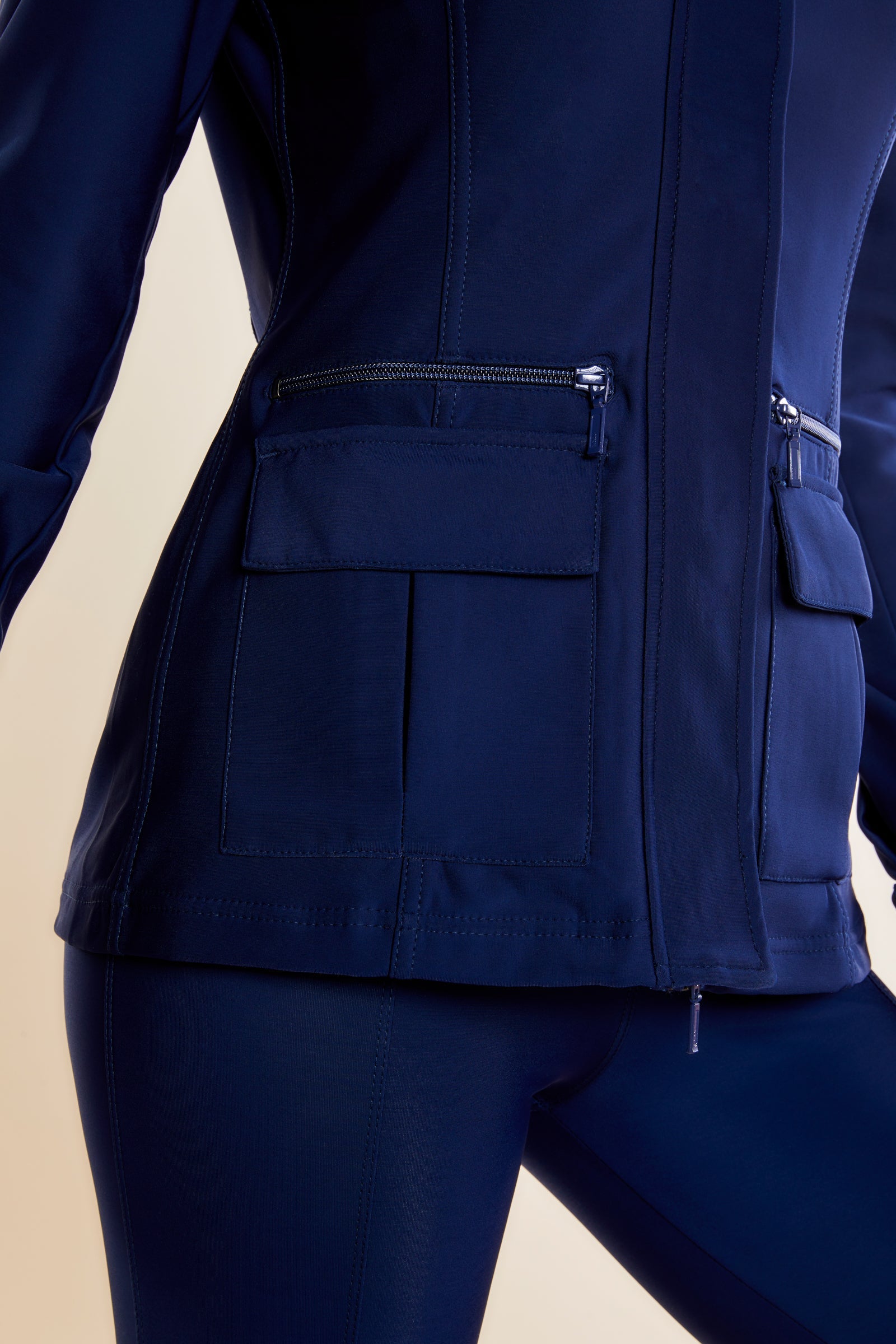 Navy||