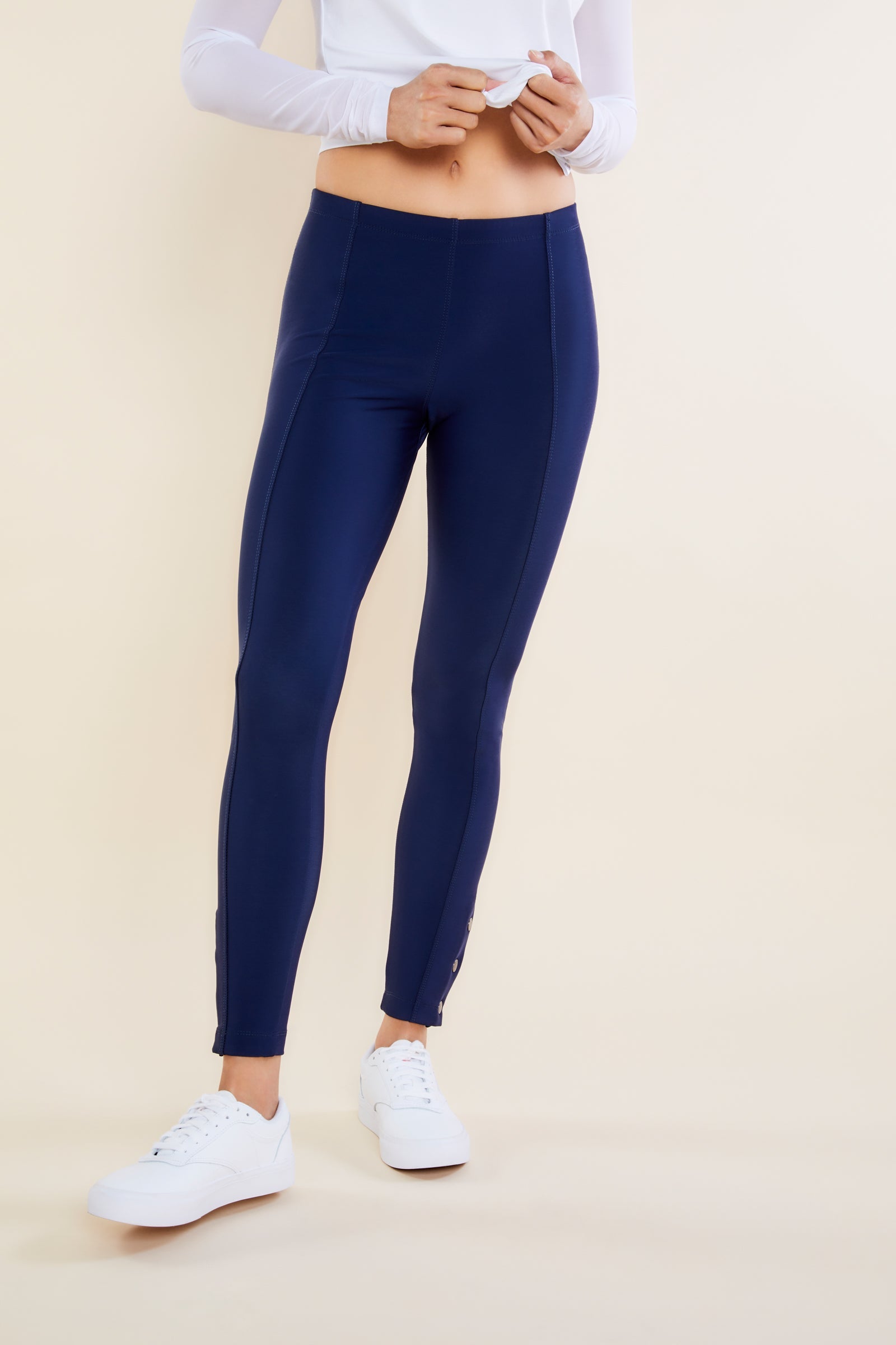 Navy||