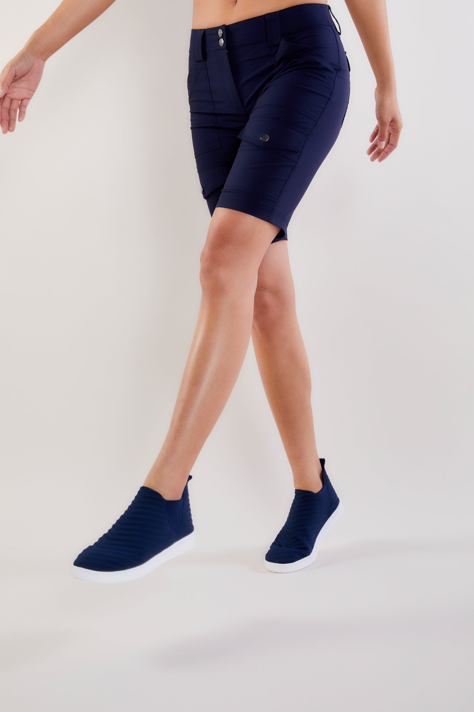 Navy||