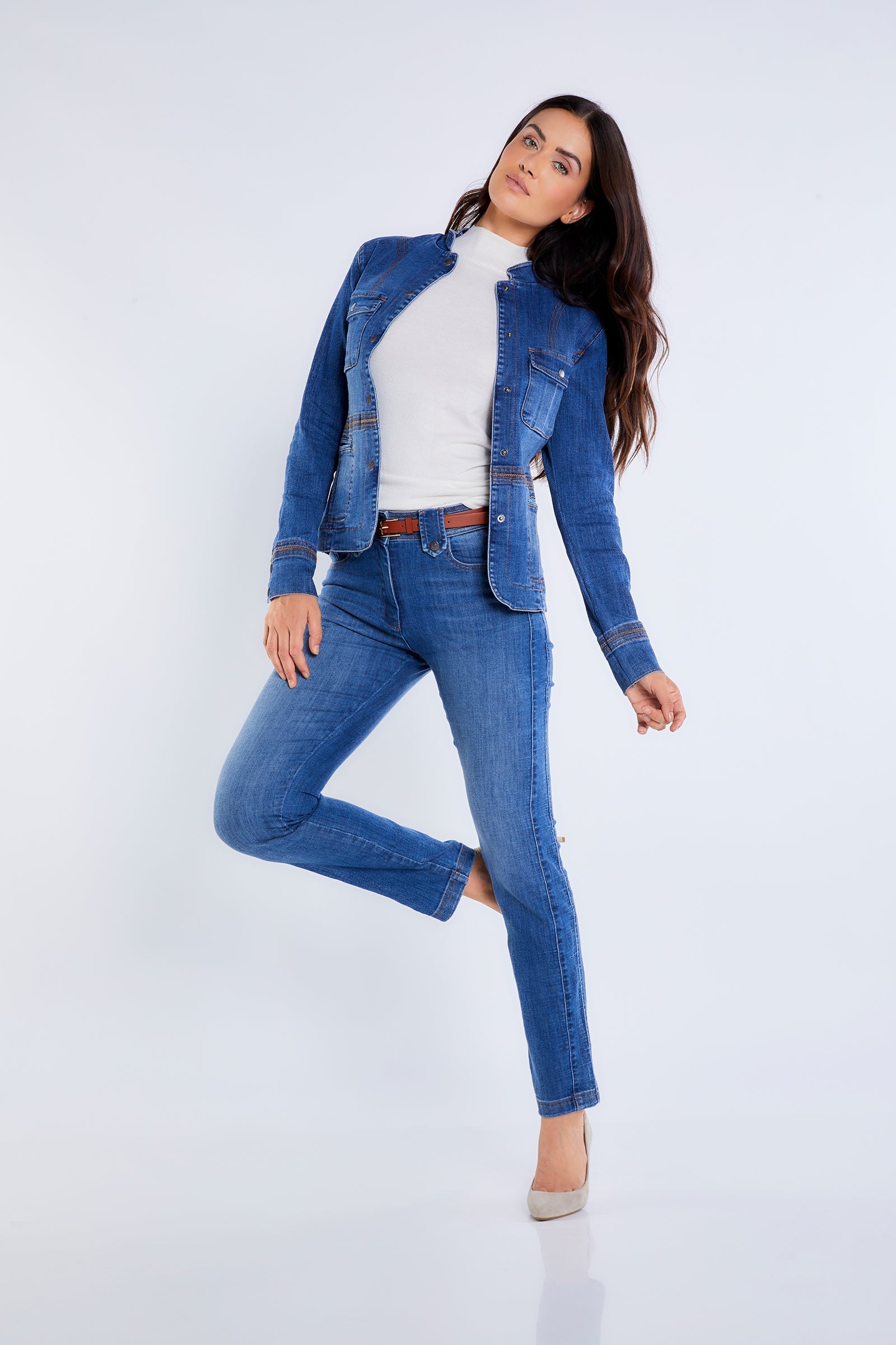 True Denim || Frida Denim Jacket