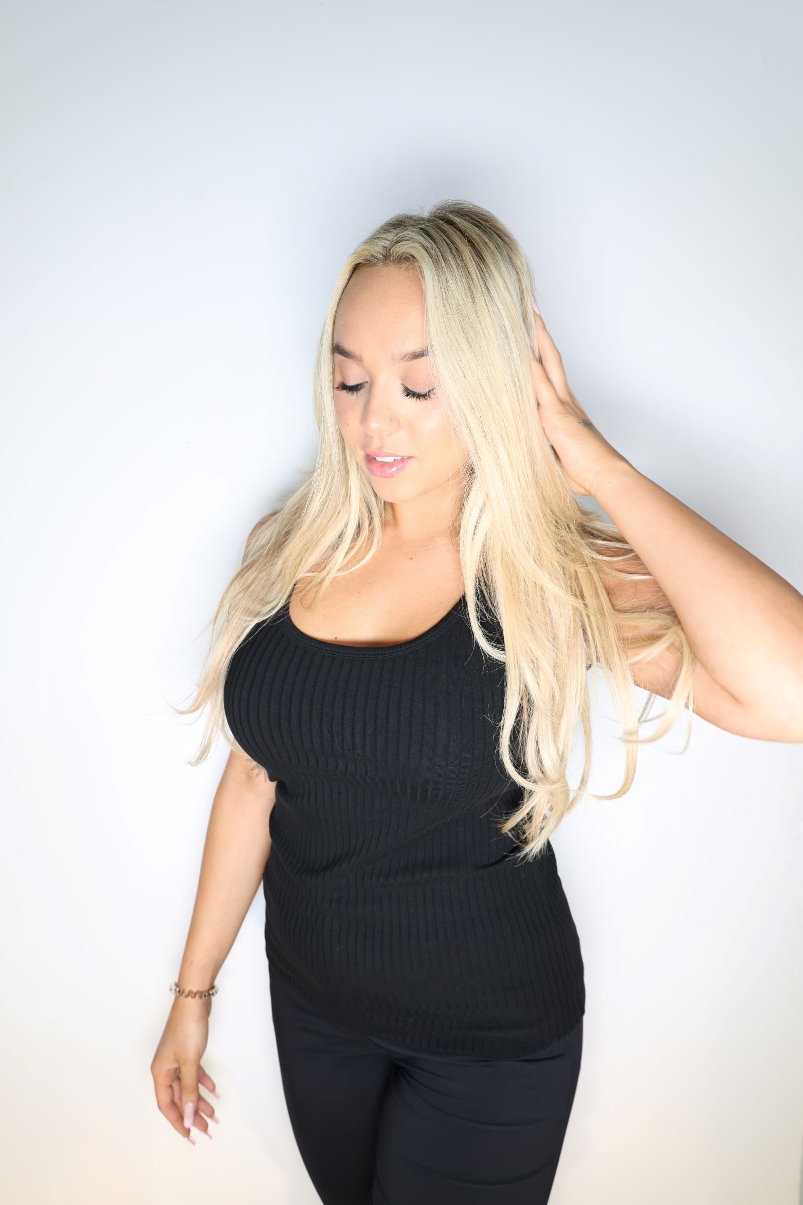 Black||
