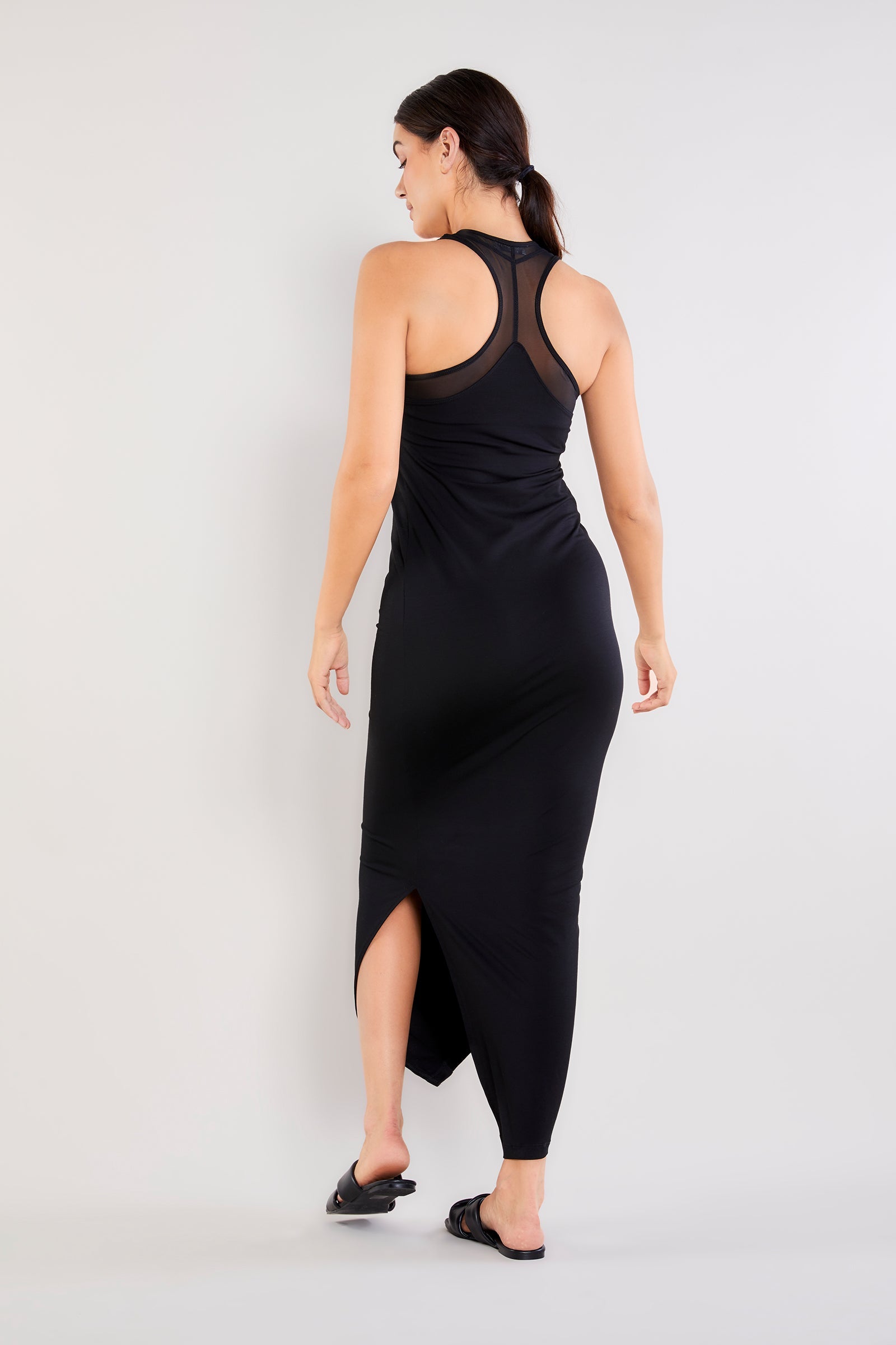 Black||