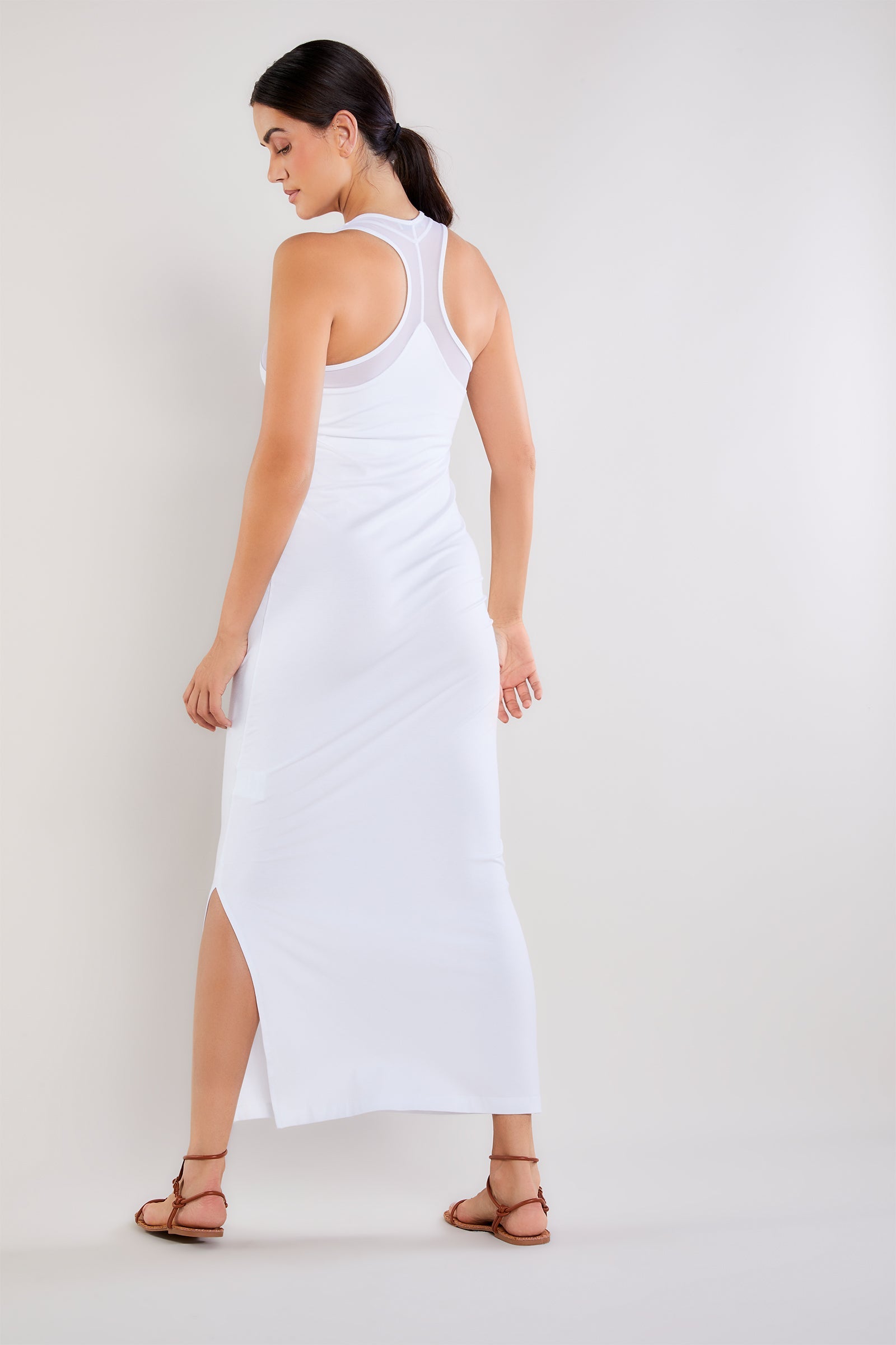 WHITE||