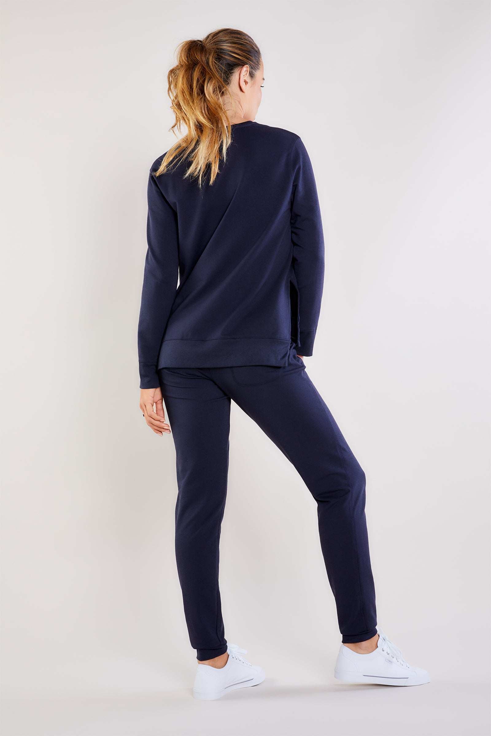 navy 6000||