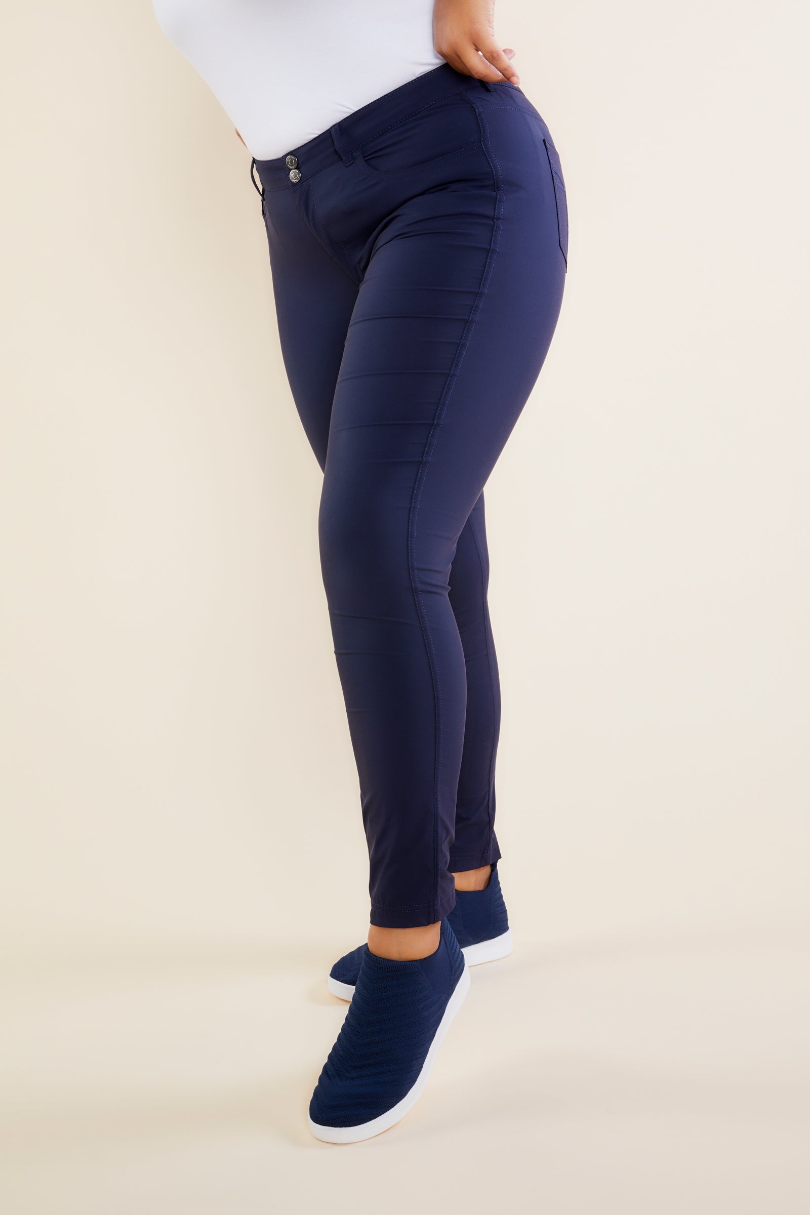Navy||