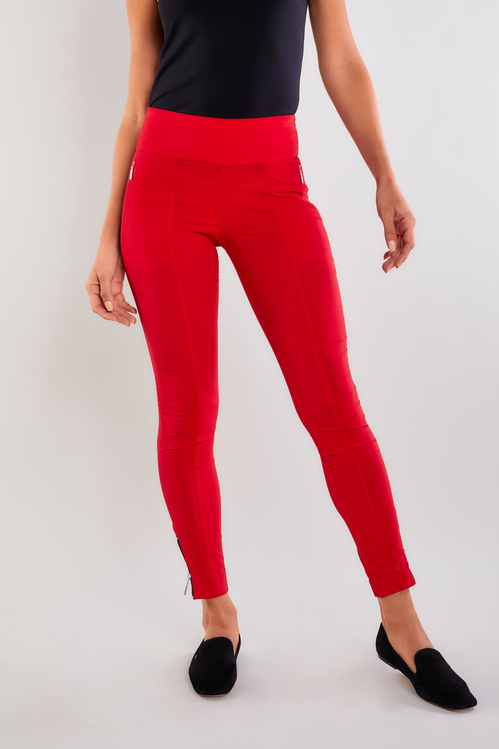 ATOMIC RED||