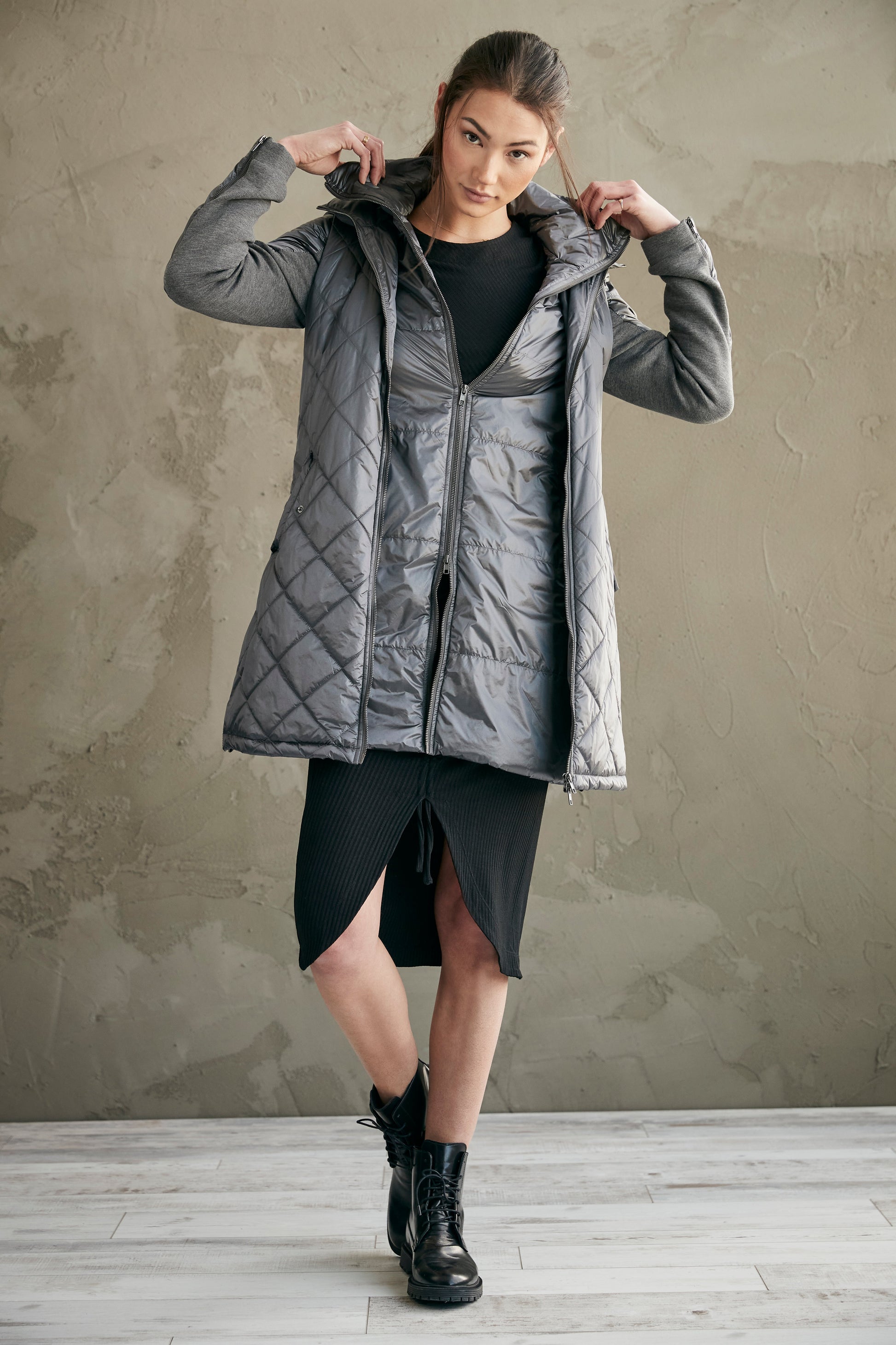 metallic pewter||