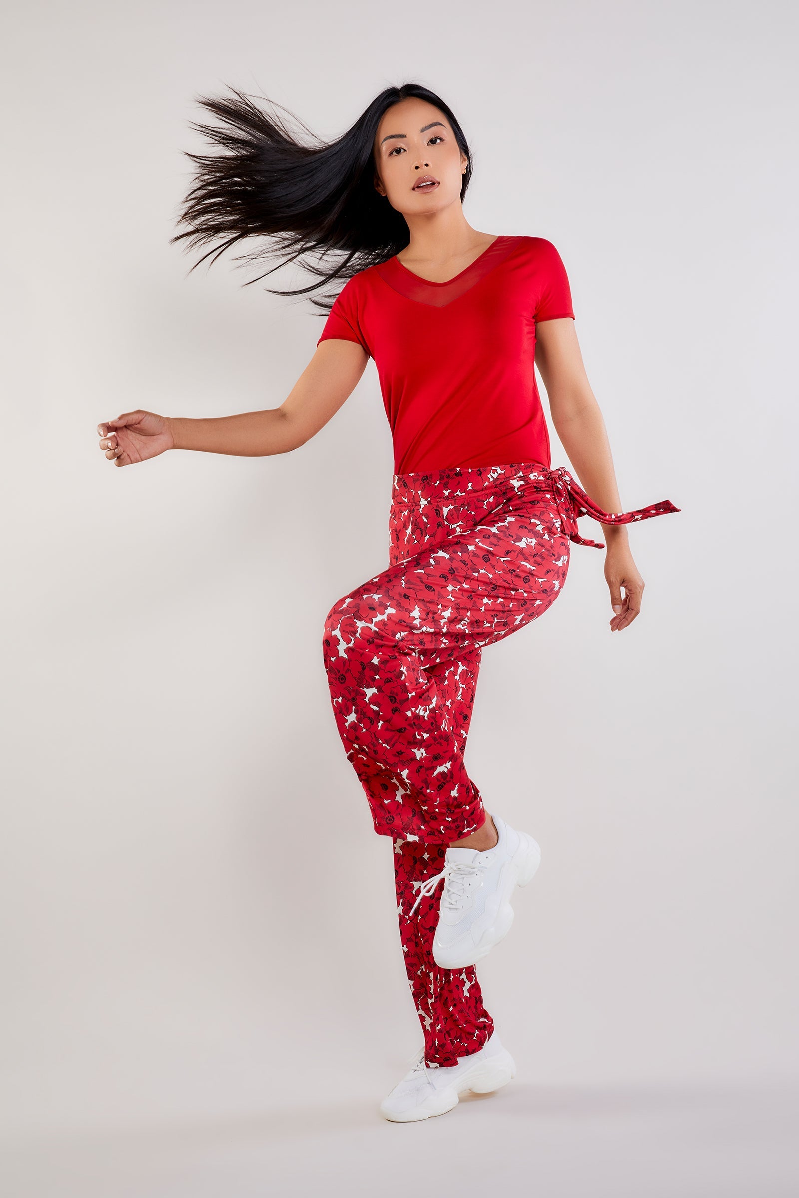 Atomic Red || Chiara Short Sleeve