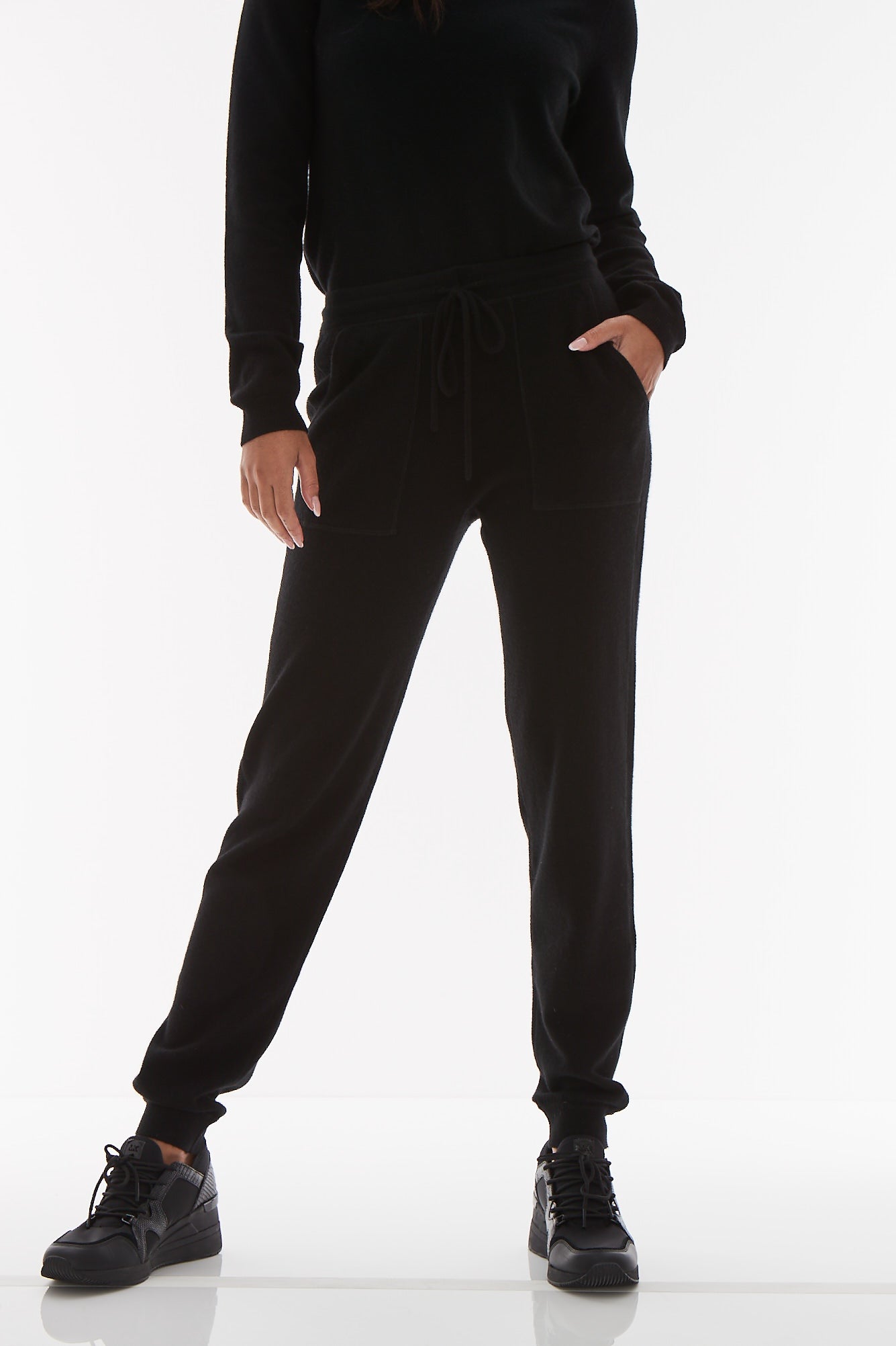 black 8000||