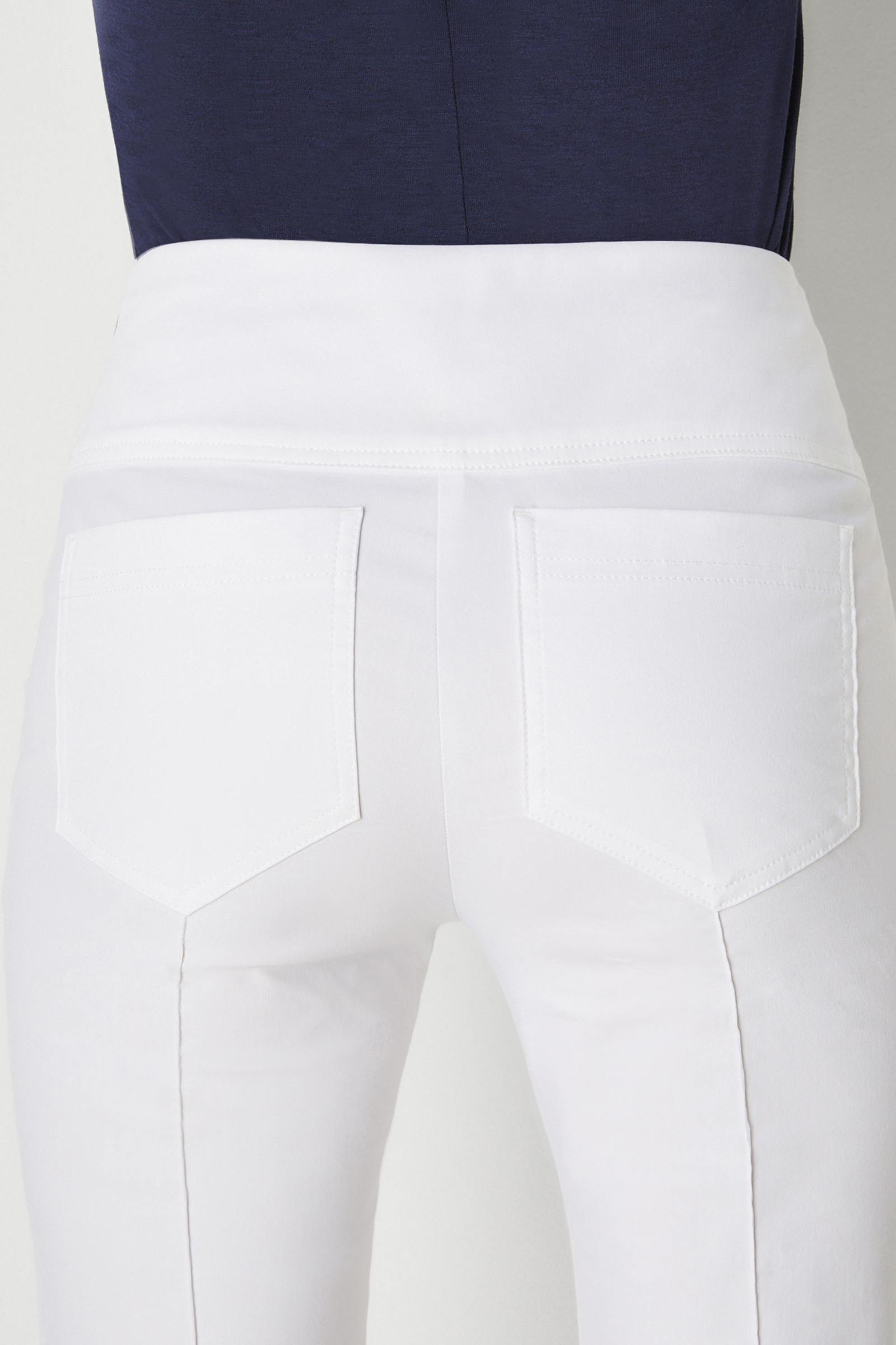 White||