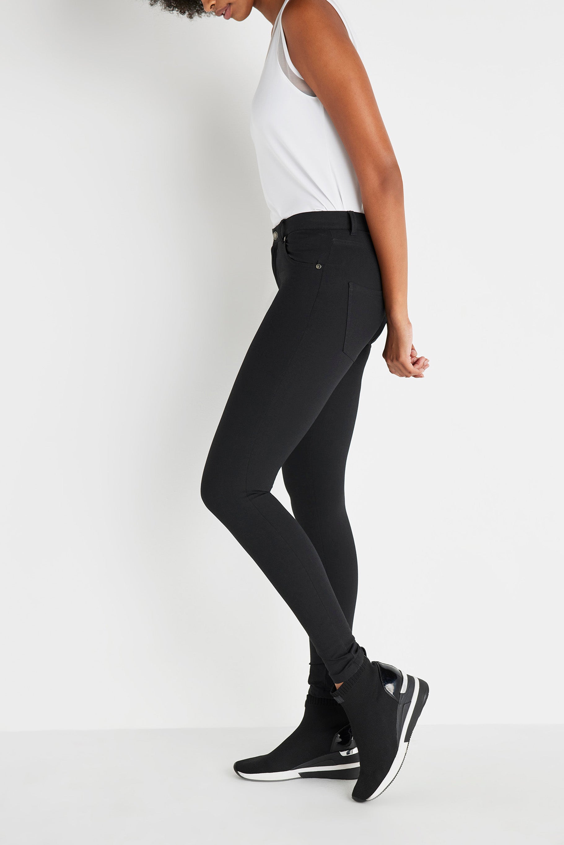 Black||