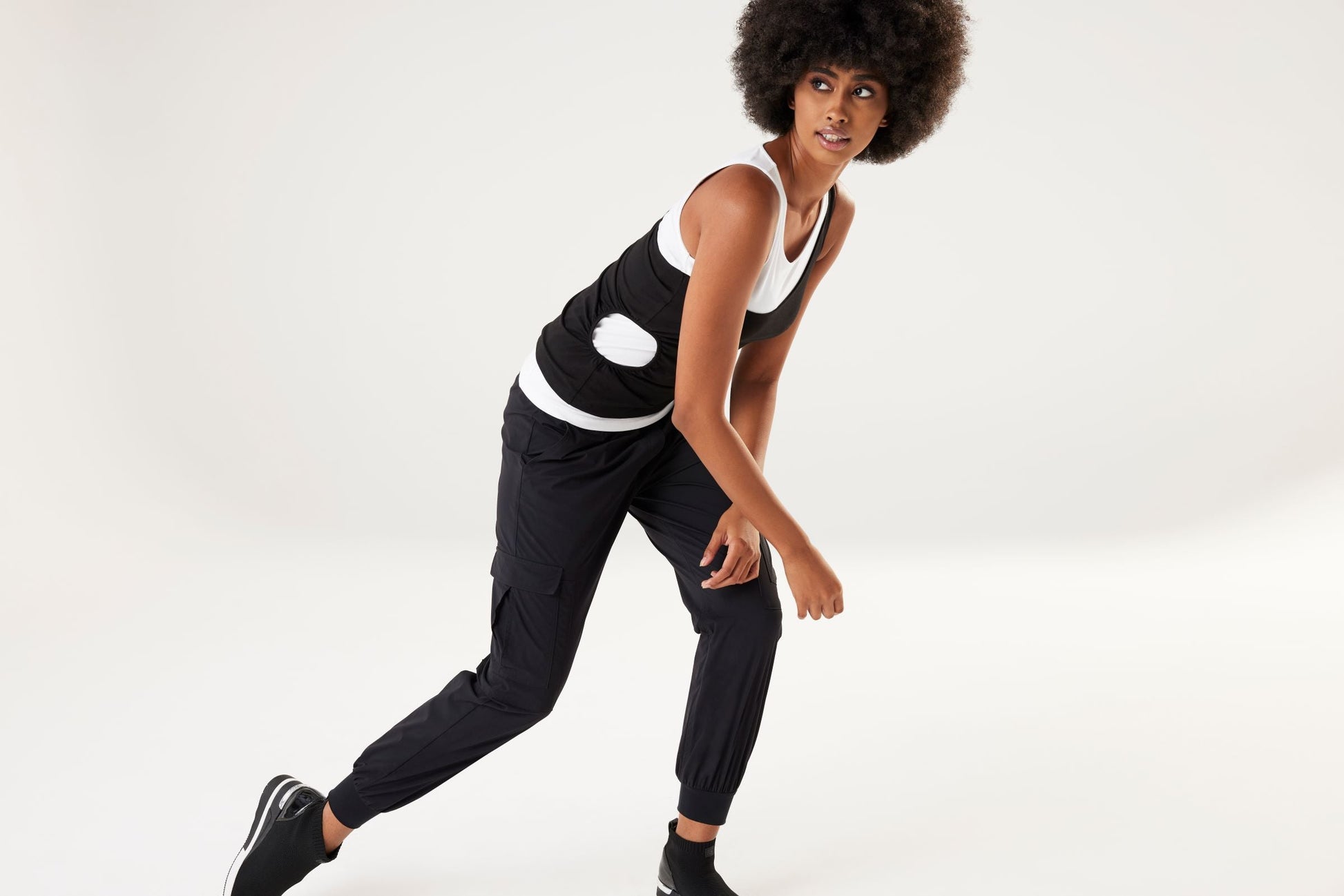 Black 8000||