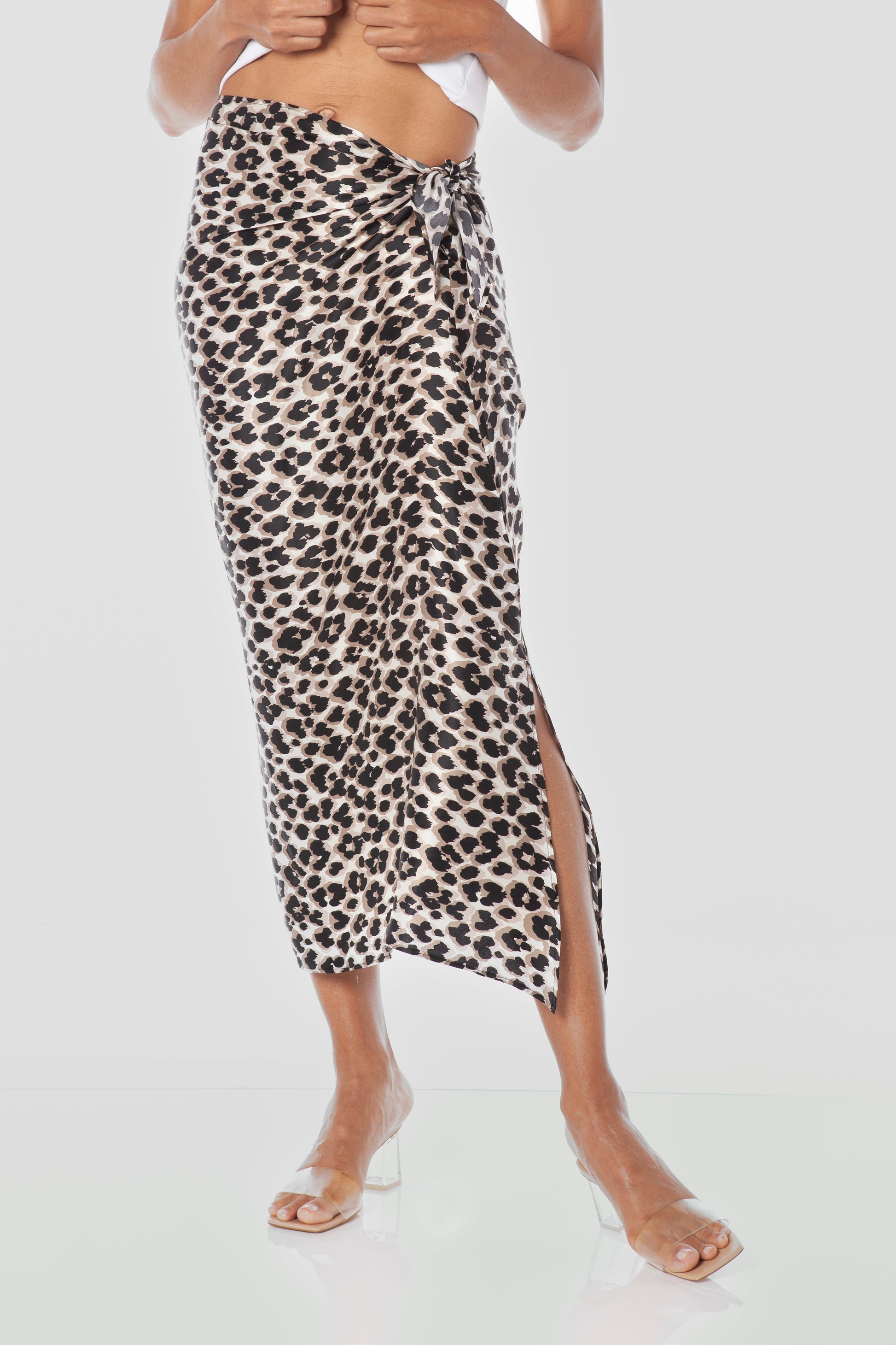 Abstract Cheetah Print || Florentina