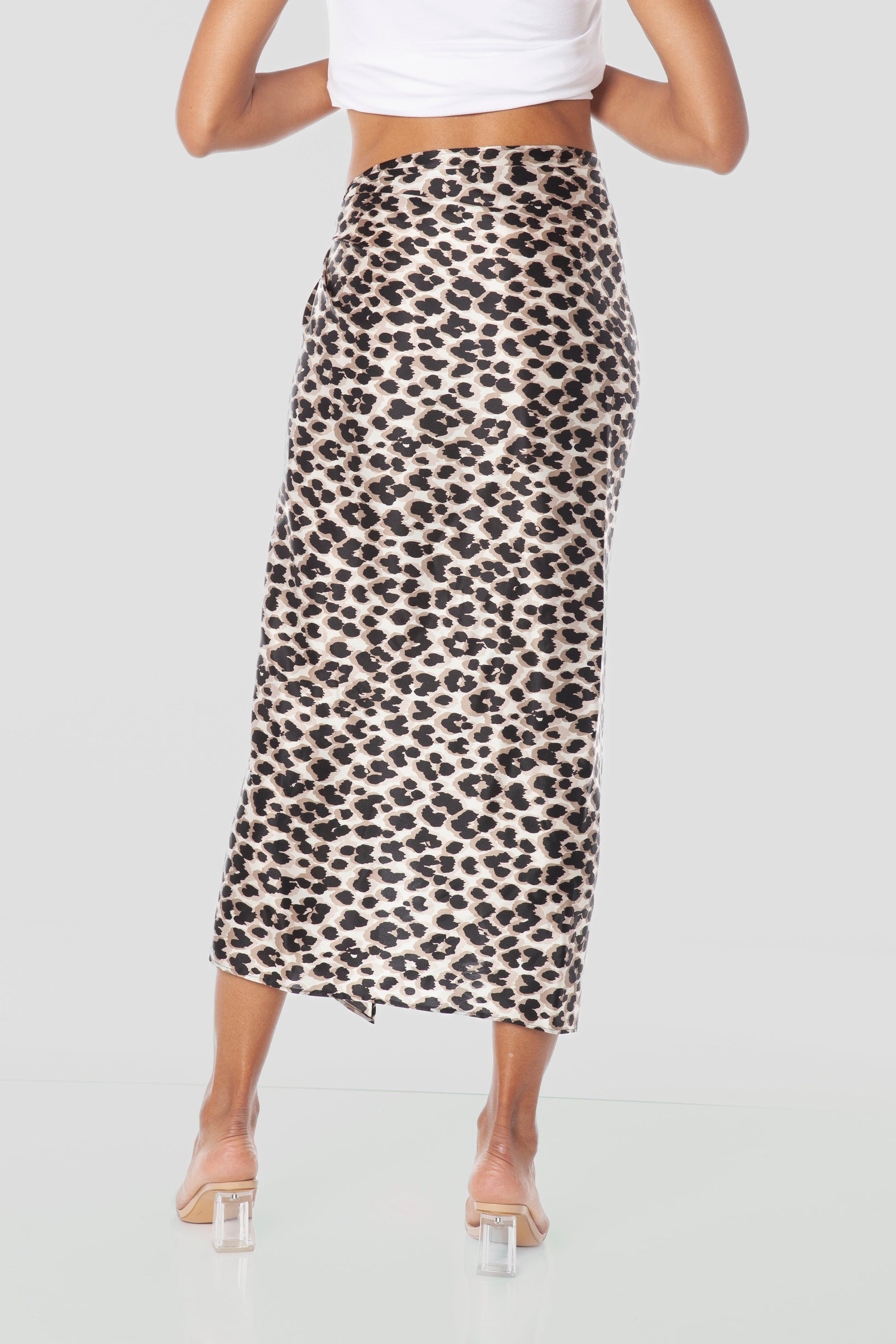 Abstract Cheetah Print || Florentina