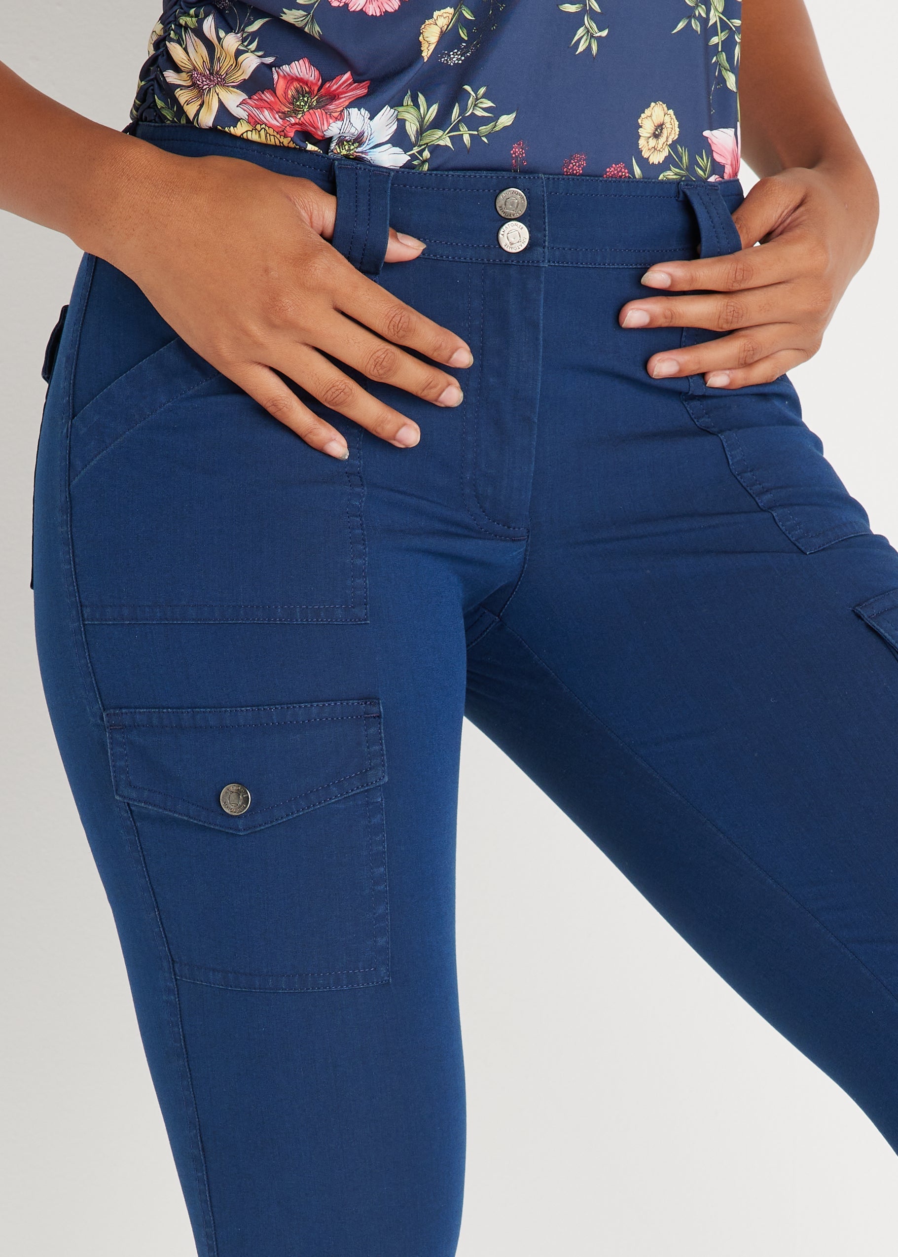Navy 6000||