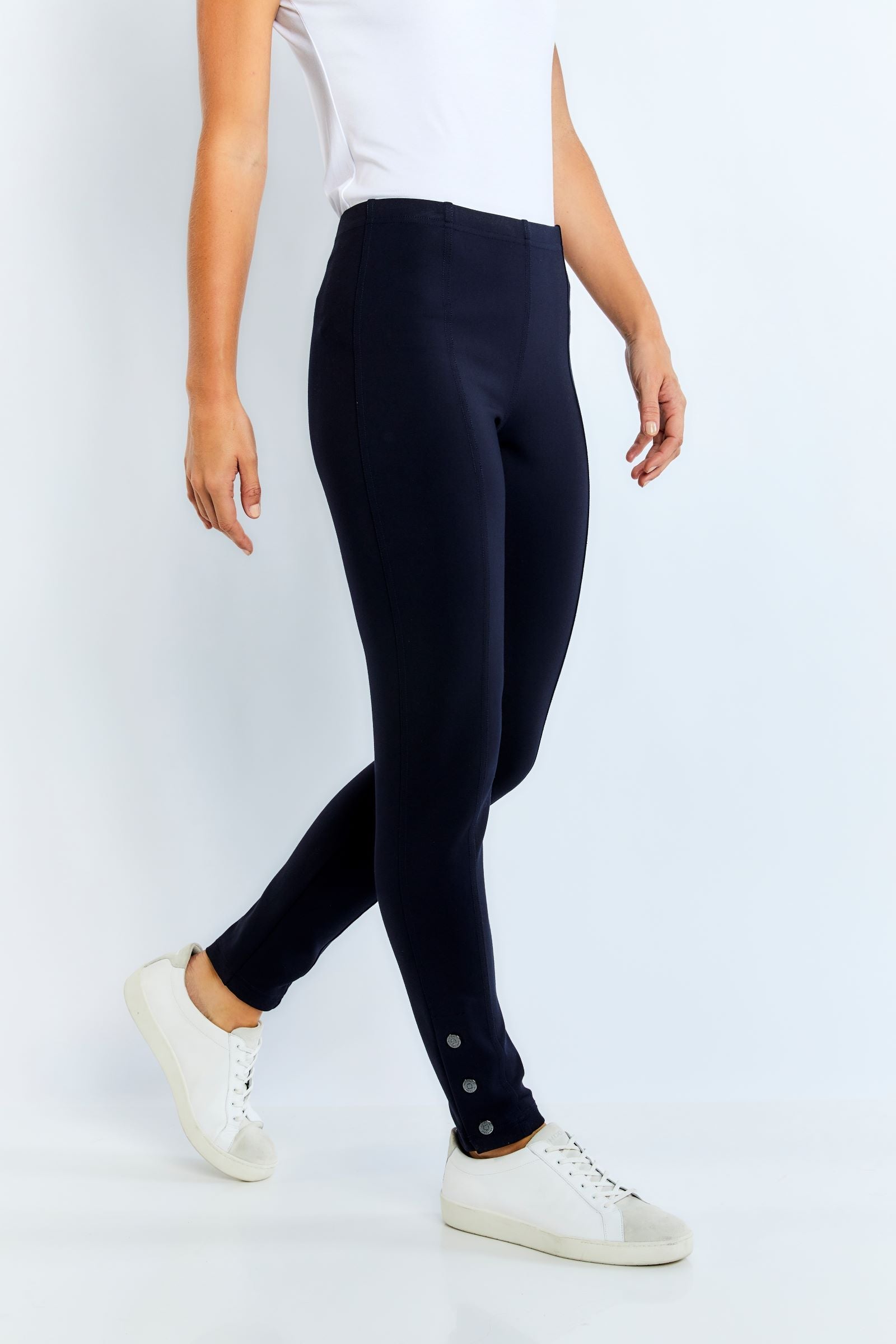 Navy||