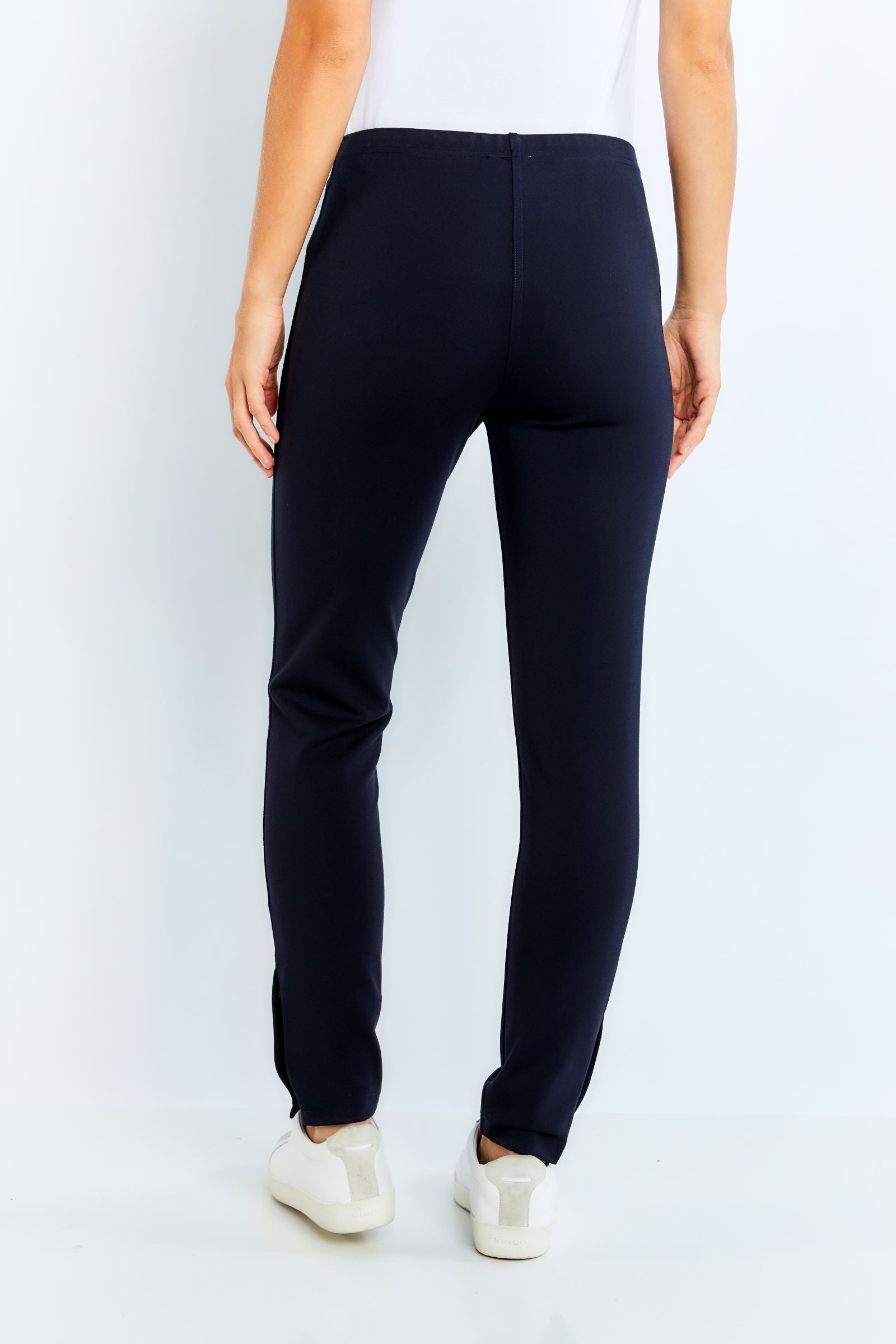 Navy||