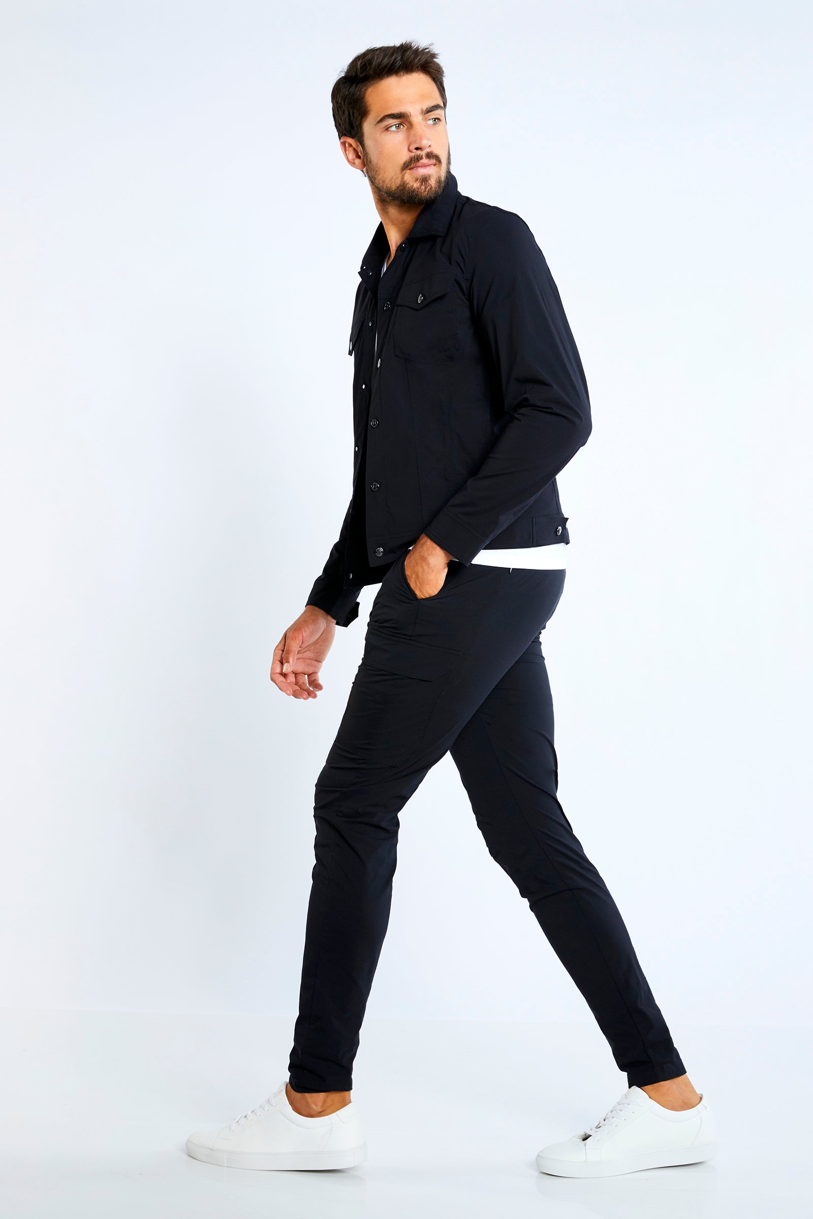 Black||
