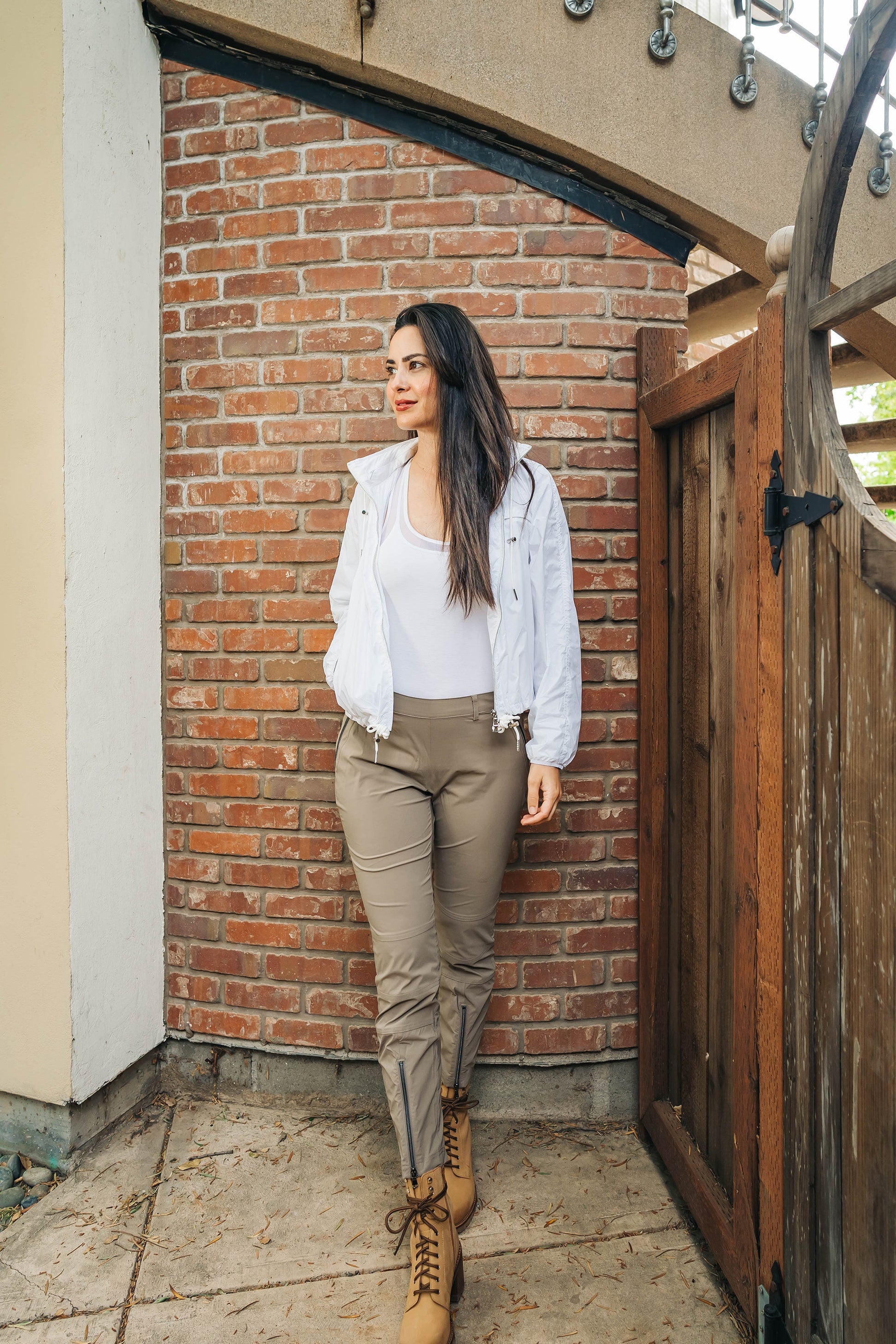 White||