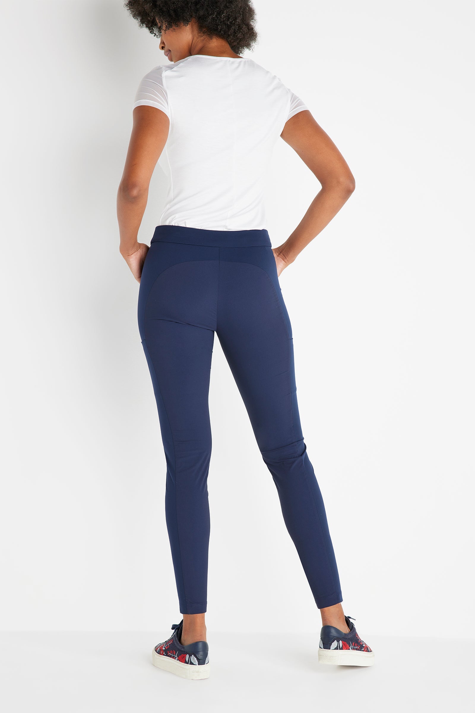Navy||
