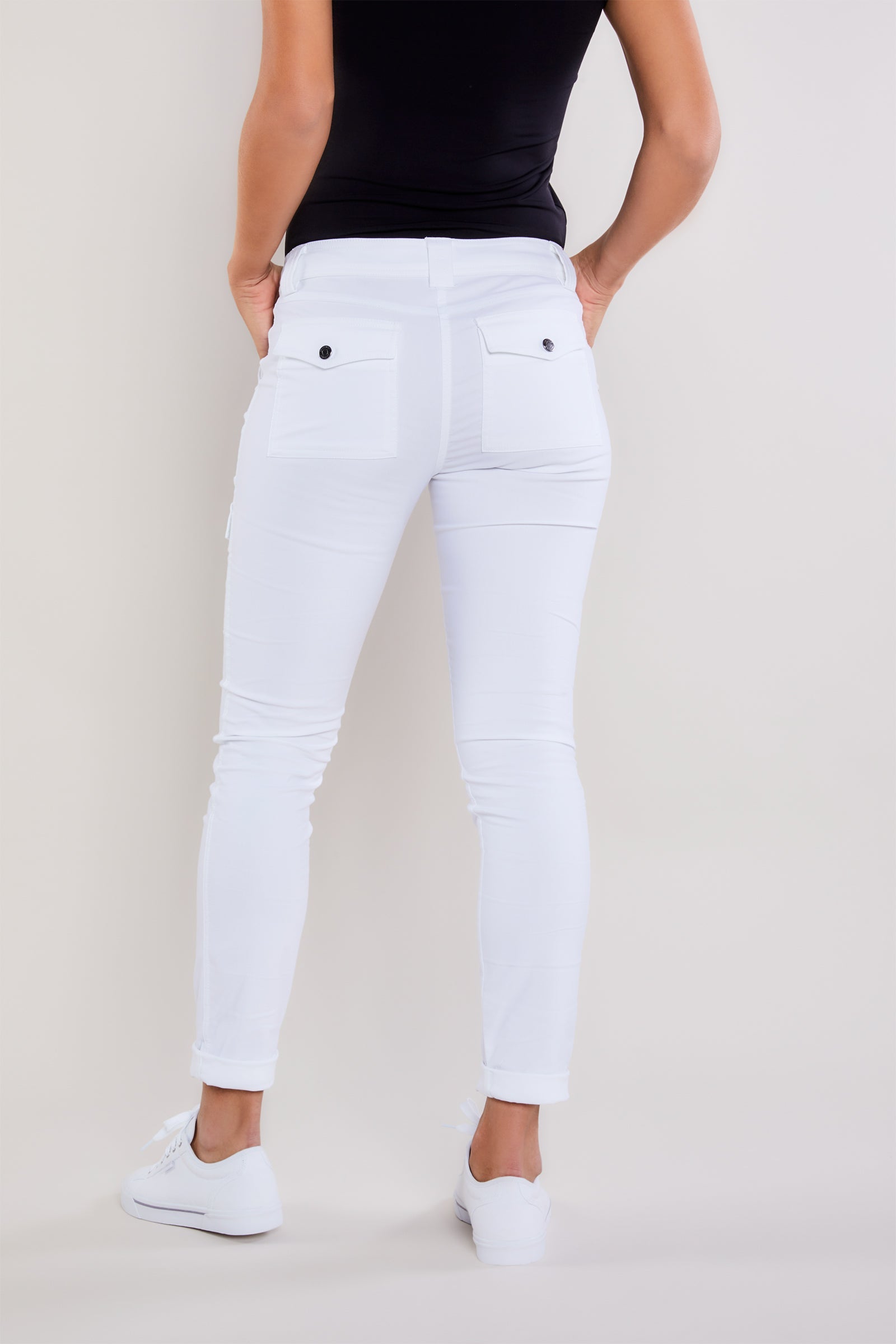 White||