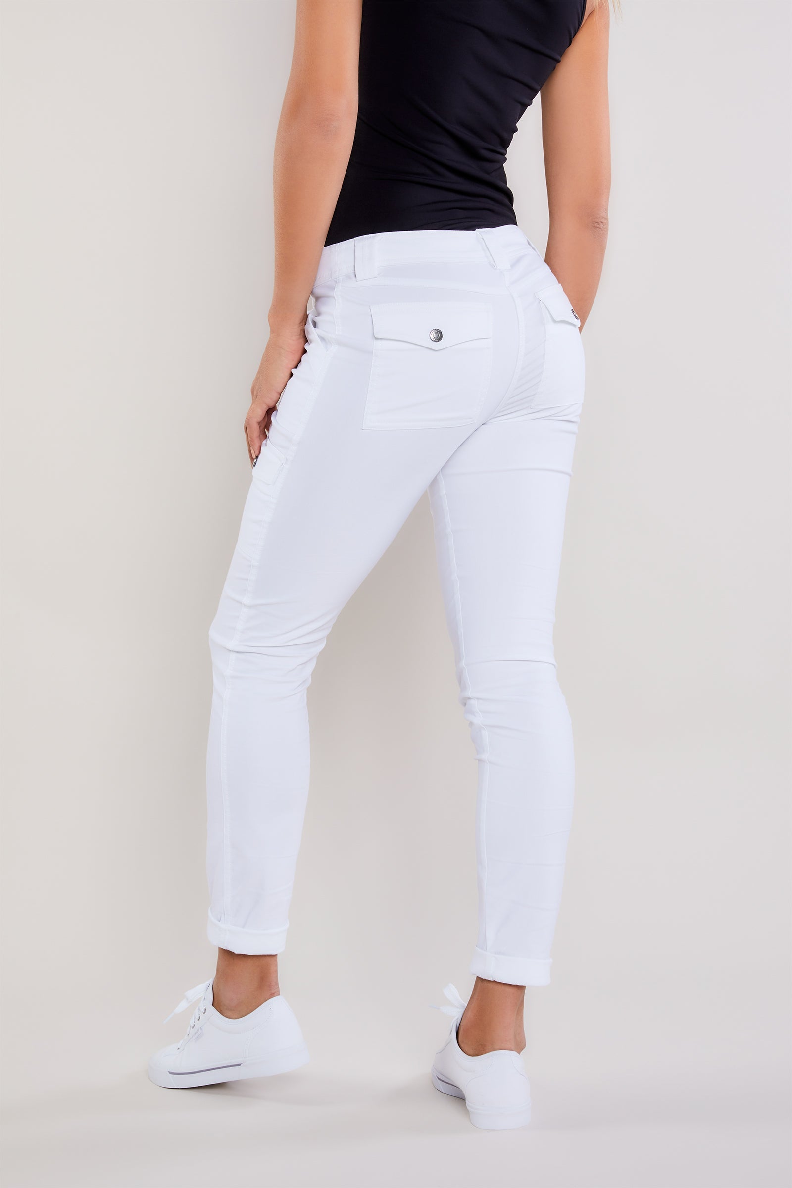 White||