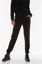 black 8000||