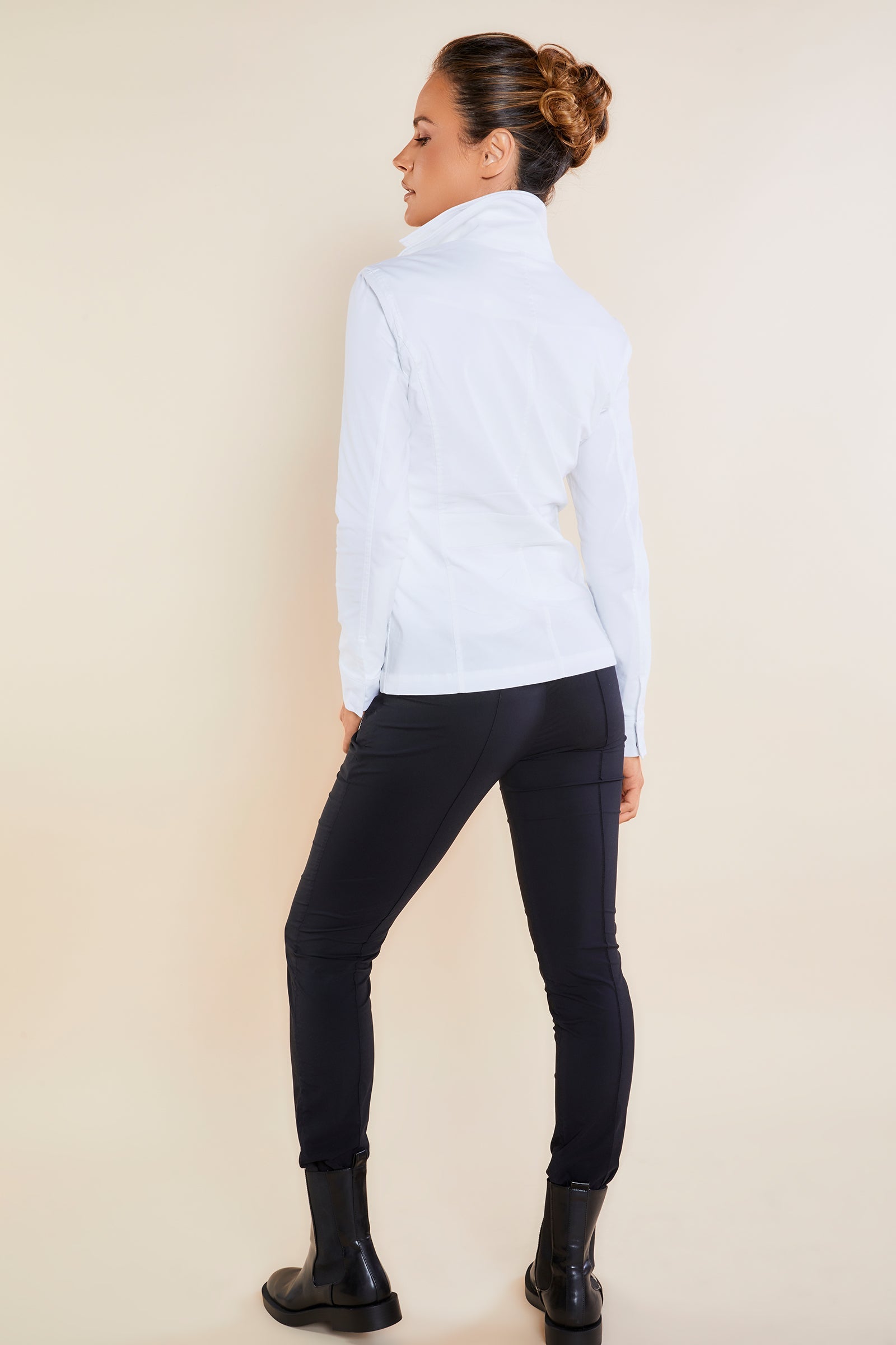 White||
