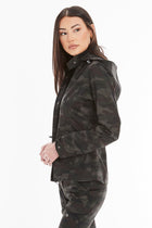 camo b||
